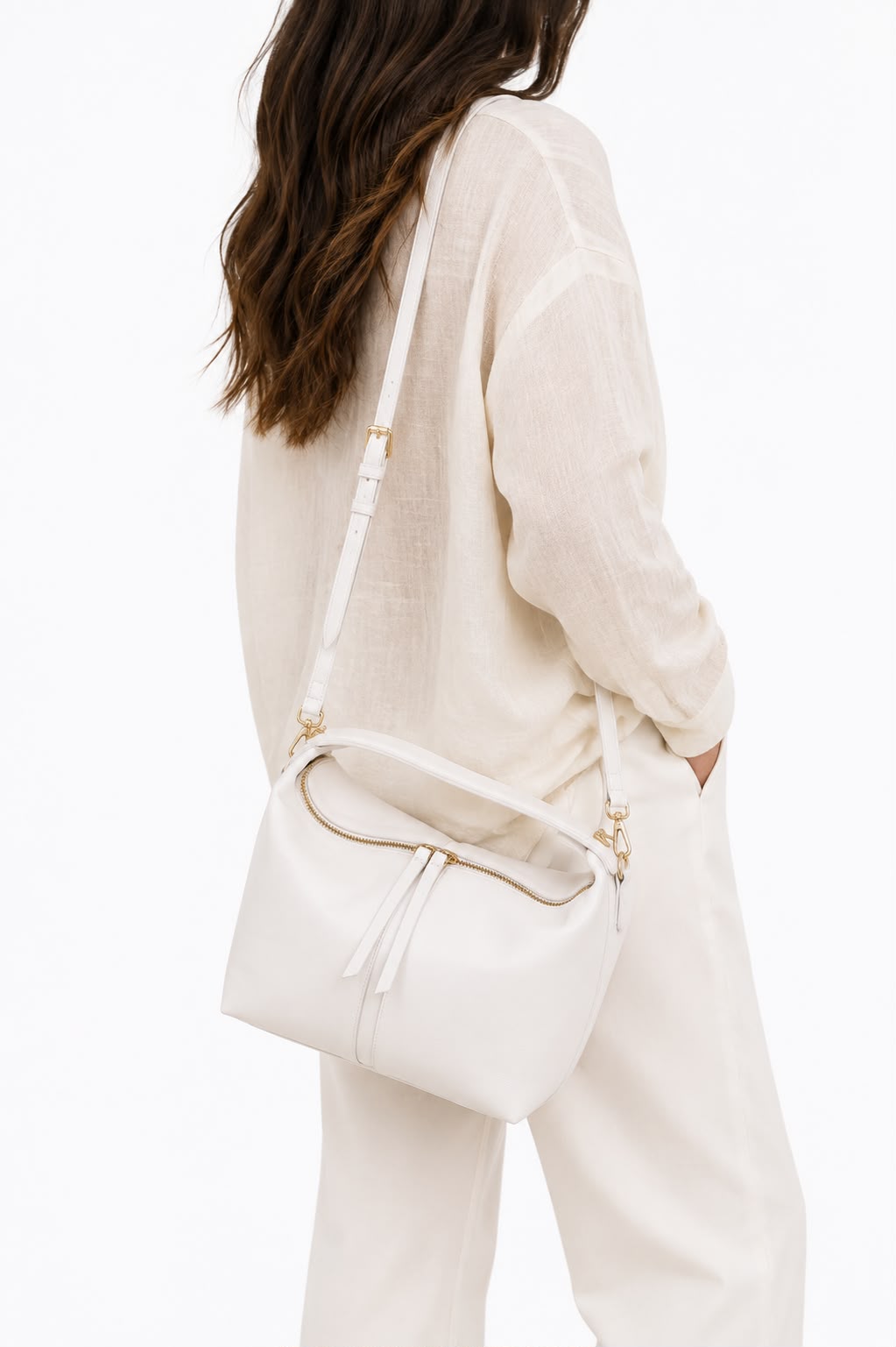 Hand and cross body bags