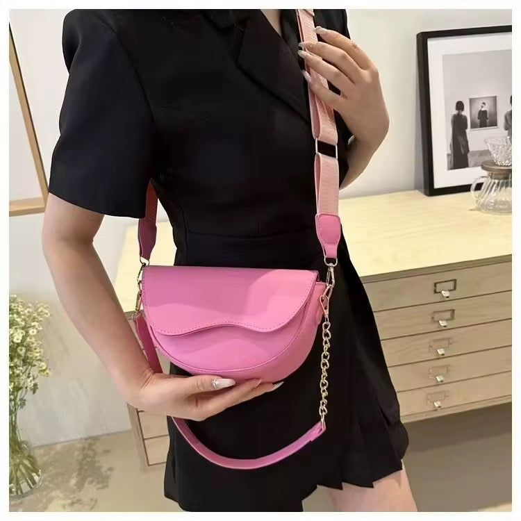 ‏cross body bag