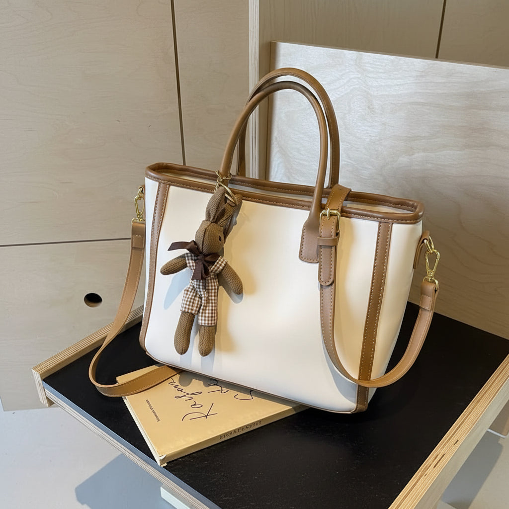 Daily hand bag